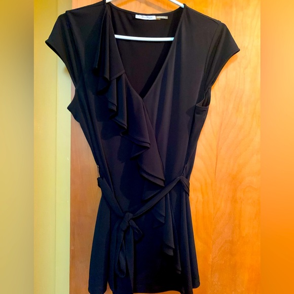 Calvin Klein black size L v neck soft frill down right shoulder to right hip - Picture 2 of 4